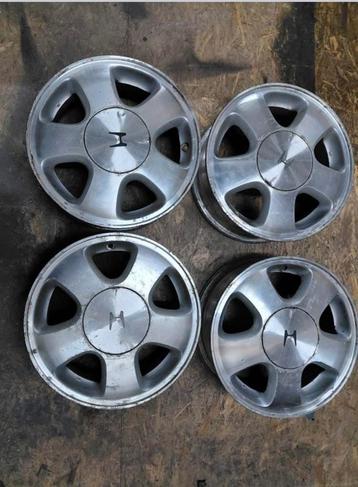 Vier aluminiumvelgen origineel Honda Civic Delsol beschikbaar voor biedingen