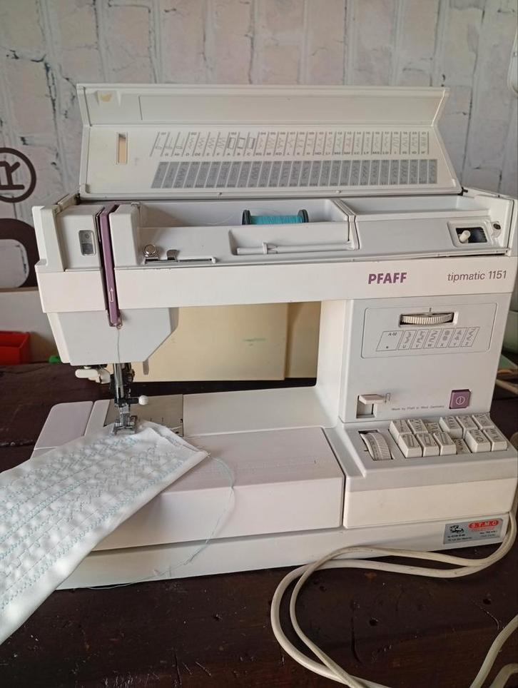 Pfaff Tipmatic 1151 naaimachine, Hobby en Vrije tijd, Naaimachines en Toebehoren, Gebruikt, Naaimachine, Pfaff, Ophalen