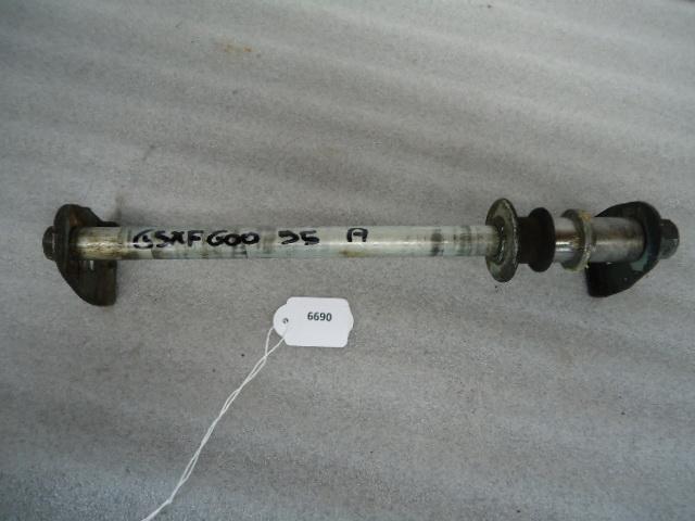 GSX750F 1988 - 1997 Suzuki As As achterwiel D1-10809, Motoren, Onderdelen | Suzuki