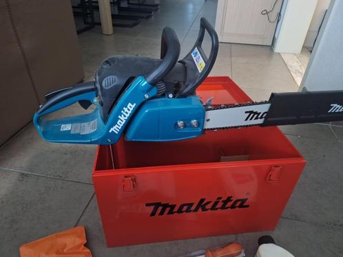 Tronçonneuse Makita Type EA4300F, Jardin & Terrasse, Outils à main, Neuf, Autres types, Enlèvement