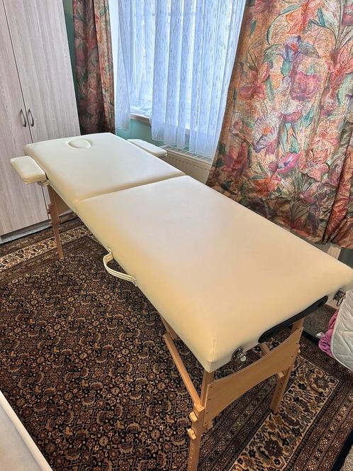 Folding Massage bed with chair, Sports & Fitness, Produits de massage, Comme neuf, Table de massage, Enlèvement