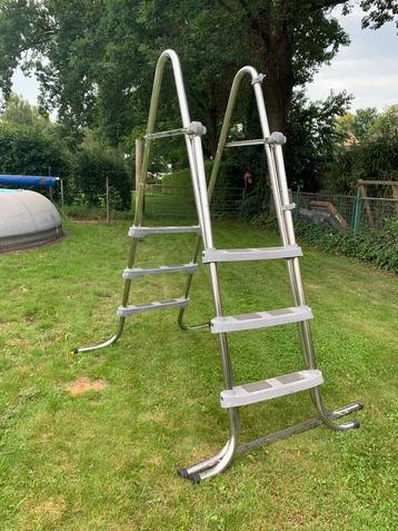 Zodiac zwembad ladder voor Wincky 4 en 5 beschikbaar voor biedingen