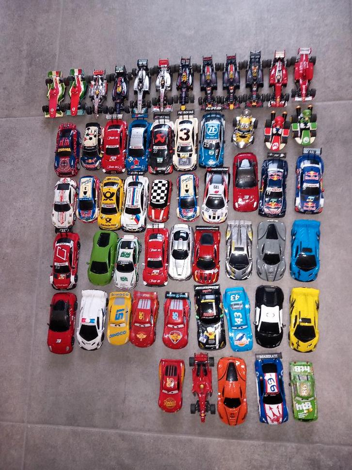 Groot lot Carrera Go tekoop, Hobby en Vrije tijd, Modelbouw | Auto's en Voertuigen, Zo goed als nieuw, Auto, 1:32 tot 1:50, Overige merken