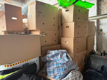 Textiel voor handelaren beschikbaar voor biedingen