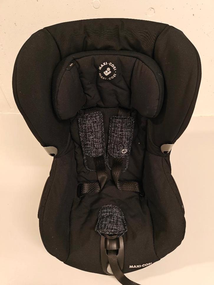 Maxi cosi axiss autostoel - 180 draaibaar - met hoes, Kinderen en Baby's, Autostoeltjes, Zo goed als nieuw, Maxi-Cosi, 9 t/m 18 kg