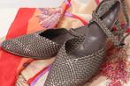Grijze gevlochten slingbacks Danielle tucci  38 1/2, Pumps, Daniele Tucci, Ophalen of Verzenden, Grijs