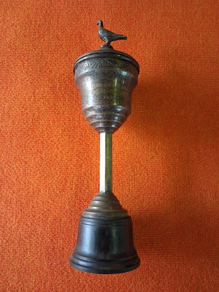beker duivensport grand prix mouscron 1954.., Dieren en Toebehoren, Vogels | Duiven, Overige soorten