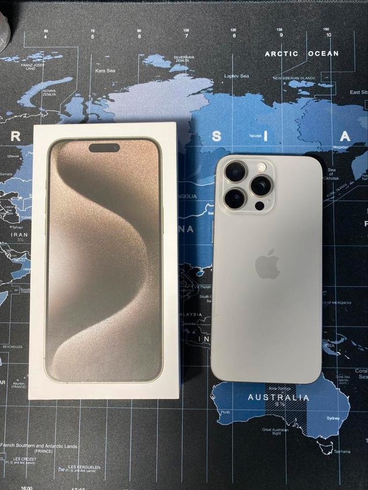 Apple iPhone 15 Pro Max, Telecommunicatie, Mobiele telefoons | Apple iPhone, Zo goed als nieuw, 256 GB, iPhone 15 Pro Max, Grijs