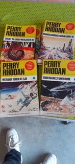 10 perry rhodan science   fiction, Boeken, Ophalen of Verzenden, Gelezen