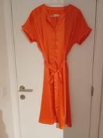 Oranje kleed van Senso maat 40, Kleding | Dames, Jurken, Senso, Oranje, Gedragen, Maat 38/40 (M)