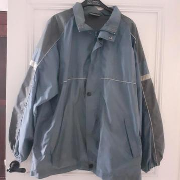 Unisex regenjack  beschikbaar voor biedingen
