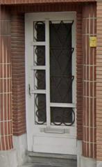 GRATIS - Eeuwenoude deur van hout, smeedijzer en glas, Doe-het-zelf en Bouw, Ophalen, Gebruikt, Glas in lood, 80 tot 120 cm