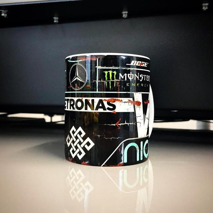 Nico Rosberg 2016 mok Mercedes AMG Petronas F1 Autosport, Collections, Marques automobiles, Motos & Formules 1, Neuf, ForTwo, Enlèvement ou Envoi