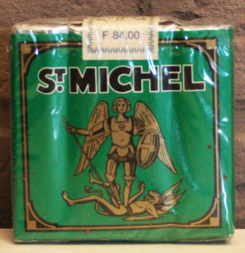 Vintage Pakje Groene St-Michel Sigaretten / Decoratie! beschikbaar voor biedingen