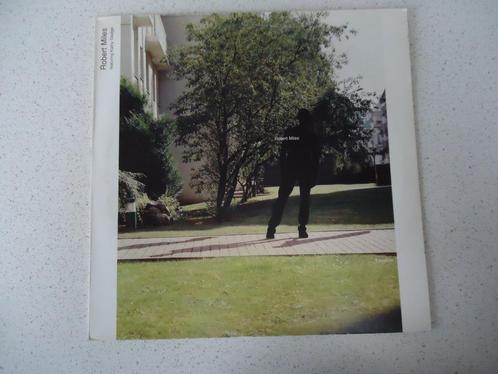 Maxi Single ""Robert Miles" Freedom anno 1997., CD & DVD, Vinyles | Pop, Comme neuf, 1980 à 2000, 12 pouces, Enlèvement ou Envoi