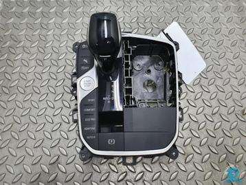 B.M.W. 3 SERIES [GEAR_STICK_SHIFTER] 2019 beschikbaar voor biedingen
