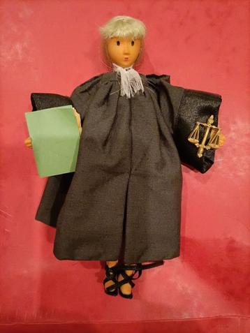 Poupée "AVOCATE " Peynet année  1994, Envoi, Poupée