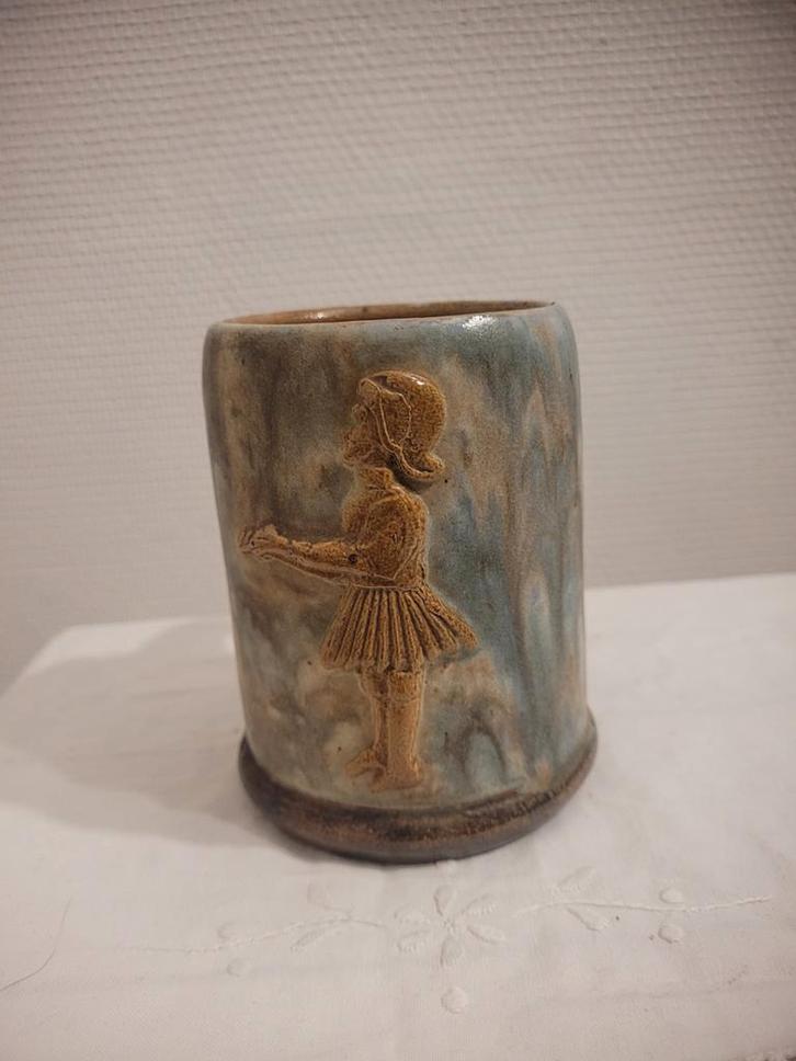 Tasse ancienne en grès faïencerie Dubois année 50, Maison & Meubles, Accessoires pour la Maison | Cloches, Enlèvement ou Envoi