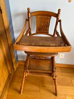 Chaise haute enfant transformable 1900-1930  en bois, Ophalen