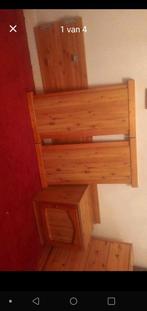 Grenen hout

1 persoons bed
Lengte 200 cm
Breedte 96 cm

Nac, Ophalen