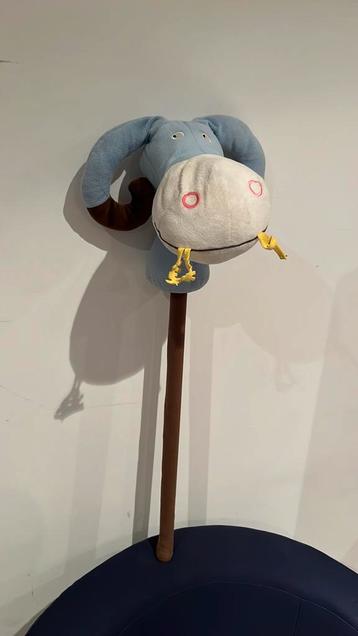 Stokpaard - eerder stokrendier  (Ikea) beschikbaar voor biedingen