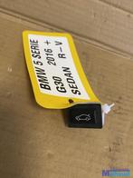 BMW 5 SERIE G30 Achterklep schakelaar 2016+, Auto-onderdelen, Dashboard en Schakelaars, Gebruikt, BMW