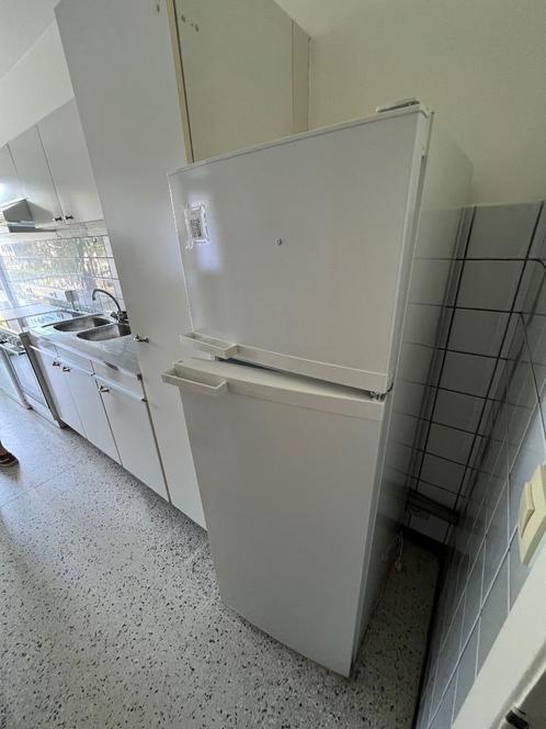 Miele koel-vriescombinatie, Elektronische apparatuur, Koelkasten en IJskasten, Gebruikt, Met vriesvak, 140 tot 160 cm, 45 tot 60 cm