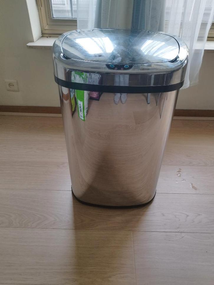 Corbeille avec capteur, Maison & Meubles, Accessoires pour la Maison | Poubelles, Utilisé, Inox, 50 à 75 cm, 40 litres ou plus