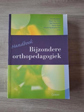 E. Broekaert - Handboek bijzondere orthopedagogiek beschikbaar voor biedingen