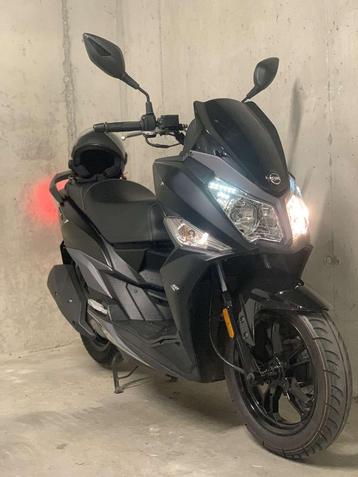 Sym Jet 14, Fietsen en Brommers, Ophalen, Klasse A (25 km/u), 49 cc, Zo goed als nieuw
