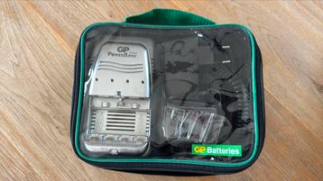 GP batterijlader voor AA en AAA beschikbaar voor biedingen