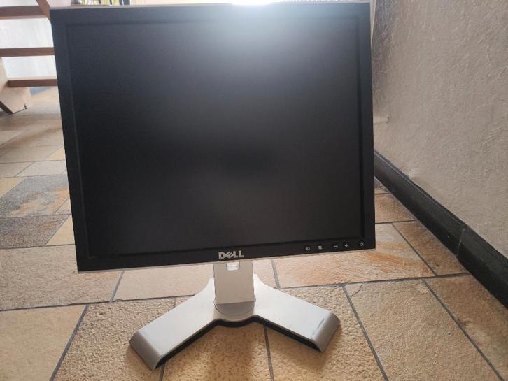 Monitor Dell -Model 1708fpt – 17 inch (42 cm diagonal)., Computers en Software, Monitoren, Gebruikt, DVI, VGA, Ingebouwde speakers