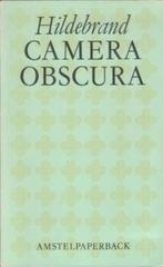 Camera Obscura met de verspreide stukken / Hildebrand, Boeken, Ophalen of Verzenden, Gelezen