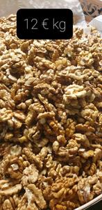 gepelde noten, Diversen, Ophalen