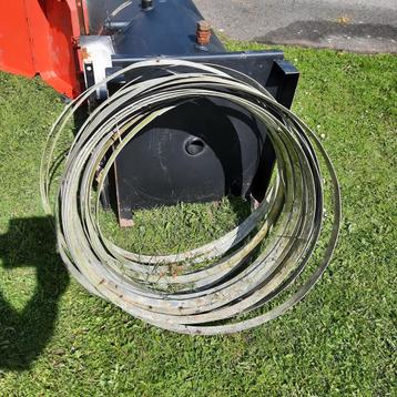 Bagues pour barils ronds ou à d'autres fins., Enlèvement
