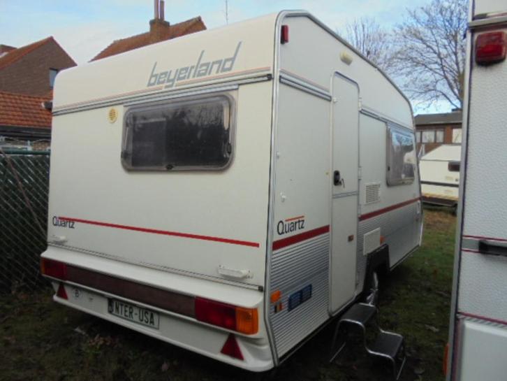 mooie Beyerland 360-met rondzit,vaste wc,voortent--, Caravans en Kamperen, Caravans, Bedrijf, tot en met 3, 500 - 750 kg, Rondzit