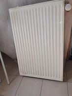Radiateur chauffage central avec vanne thermostatique, Bricolage & Construction, Enlèvement ou Envoi, Thermostat, Comme neuf, 80 cm ou plus