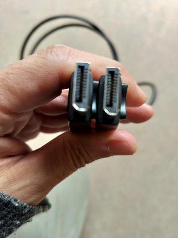Displayport-to-displayport  connector – 1,8m beschikbaar voor biedingen