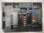 ZEKERINGKAST Nissan Micra (K14) (84B75RA0B), Gebruikt, Nissan