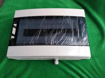 Opbouw verdeelkast, IP65, transparante deur, 1x 18 modules + beschikbaar voor biedingen