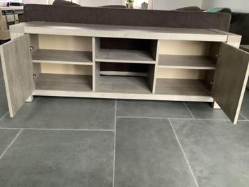 A VENDRE :  beschikbaar voor biedingen