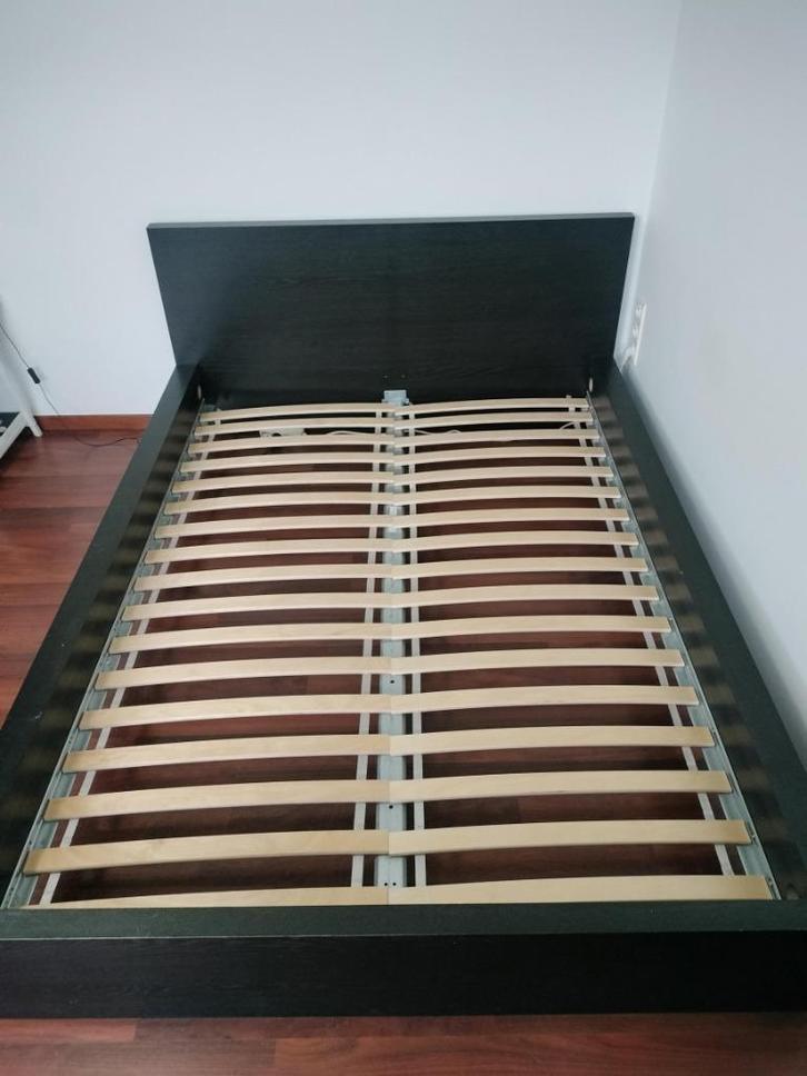 Bedframe Malm with wooden slats 140*200cm, Huis en Inrichting, Slaapkamer | Bedden, Gebruikt, Tweepersoons, 140 cm, 200 cm, Hout