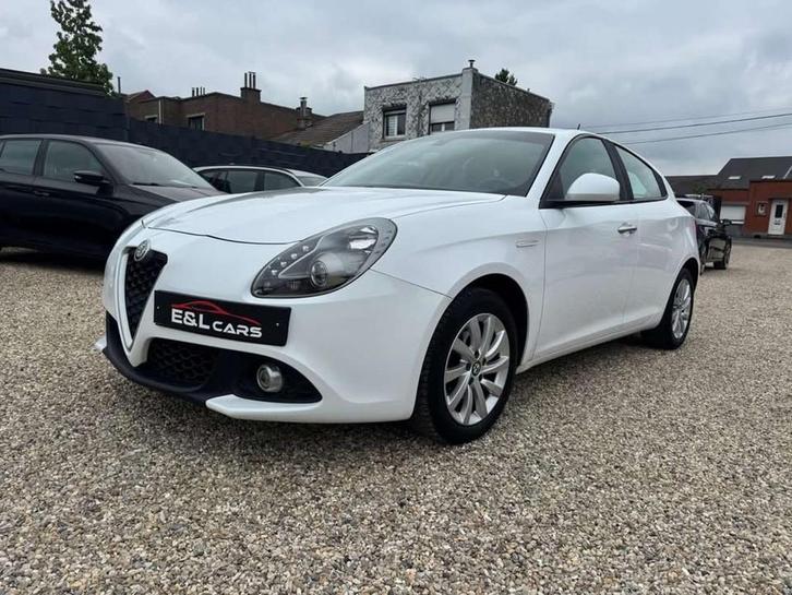 Alfa Romeo Giulietta 1.6 JTDm *12 mois de garantie*, Auto's, Alfa Romeo, Bedrijf, Te koop, Giulietta, ABS, Airbags, Airconditioning