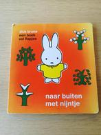 Kinderboekje 'Naar buiten met Nijntje', boek vol flapjes, Boeken, Ophalen of Verzenden, Gelezen