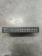 TP link 16 POE gigabit switch, Enlèvement, Comme neuf