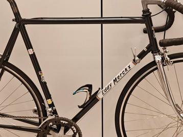 vintage Eddy Merckx koersfiets beschikbaar voor biedingen