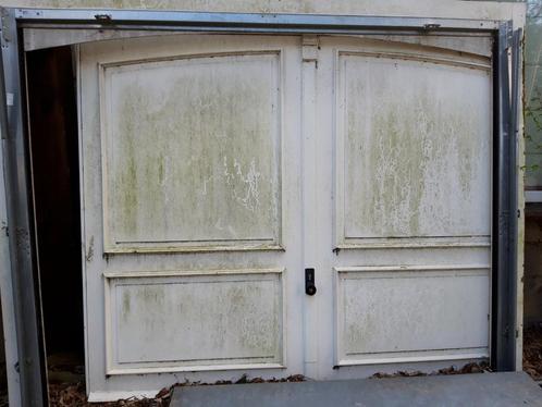porte de garage en bois peint Hormann, Bricolage & Construction, Châssis & Portes coulissantes, Utilisé, Bois, Enlèvement