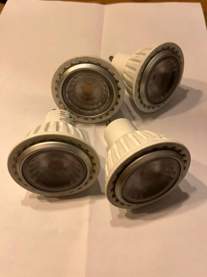 Phillips led spot GU10 fitting 4W, Huis en Inrichting, Lampen | Spots, Zo goed als nieuw, Ophalen of Verzenden