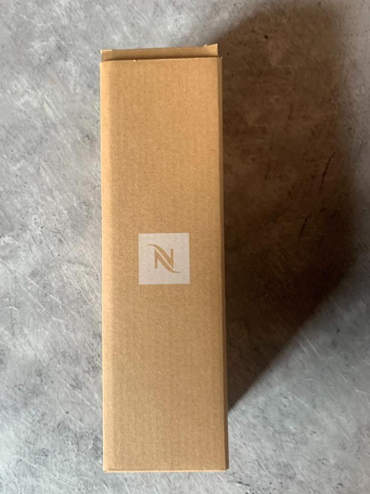 Nespresso Water Bottle NIEUW, Elektronische apparatuur, Koffiemachine-accessoires, Nieuw, Ophalen