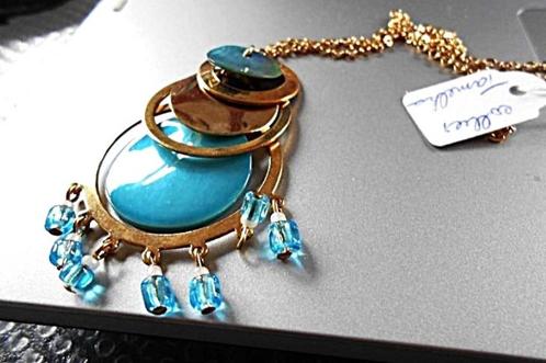 AVON: Tameika halsketting, Handtassen en Accessoires, Kettingen, Nieuw, Overige materialen, Blauw, Ophalen of Verzenden